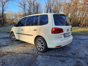 VW Touran 2.0 tdi 2015 - 2