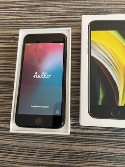 iPhone SE 2020 - 2