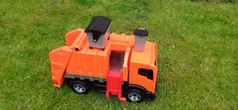 Šlapací traktor, tatra ,popelářské auto, bagr hračky - 2