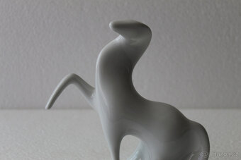 Kůň l J. Ježek – kolekce „Brusel“ - Royal Dux - 2