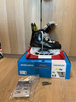 Hokeejové brusle Bauer Supreme M4 FIT1 velikost 6.5 - 2