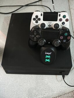 Playstation 4 pro - 2