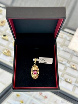 Zlatý přívěsek 3,26 g (1396 Kč/g) - 2