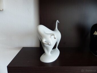 Brusel Malý Býk J.Ježek Royal Dux 1959 100%stav - 2