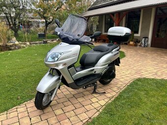 Yamaha Versity 300 - 2