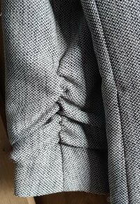 H&M sako dámské vel. 44 - 2