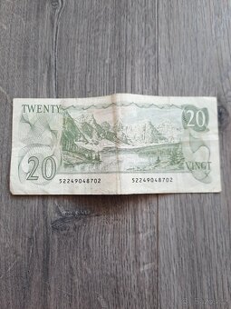 Bankovka Kanada - 20 Dollars - 2
