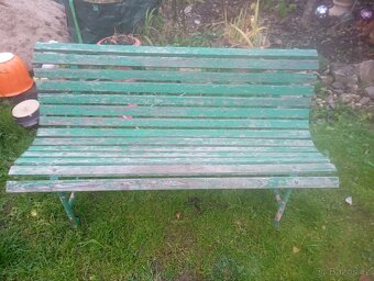 Zahradni lavička - 2