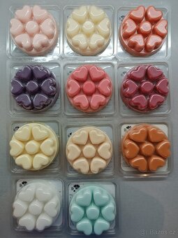 PartyLite - vonná svíčka se 3 knoty, vonné vosky - 2