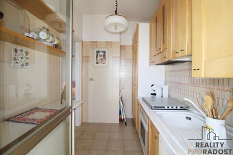 Prodej bytu 3+1 85m², Via Figlie, Silvi, Itálie - 2