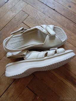 Sandále zn. Azaléia - 2