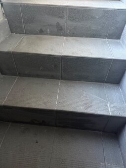 Dlažba na schody protiskluzová - 2