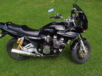 Yamaha XJR 1200 - 2