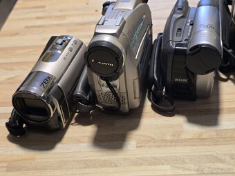 Prodám videokamery - 2
