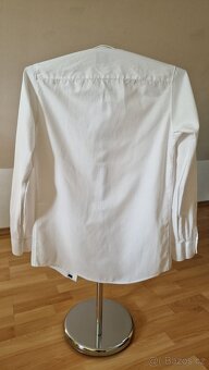 Bílá košile s pruhy - 2