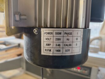 Stolní vrtačka - 2