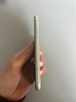 Apple iPhone 11, 128 GB - 2
