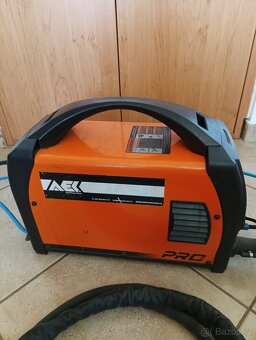 TIG svářečka 200P - ACDC - 2
