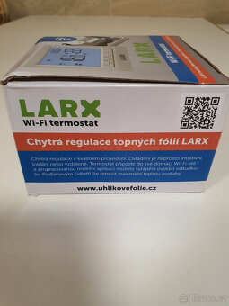 Larx Wi-Fi Pokojový termostat smartLife LCD - 2