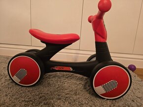 Odrážedlo Easyway Zopa červené - 2