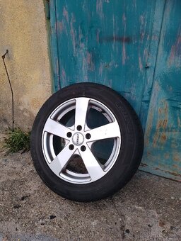 Prodám Alu kola 205/55 R16 5x112 (letní) - 2