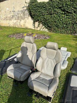 Interiér Audi S3 8L - sedačky RECARO a tapce - 2