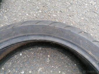 Prodám gumy na dojetí, silnice 180/55 ac190/55 R17 - 2
