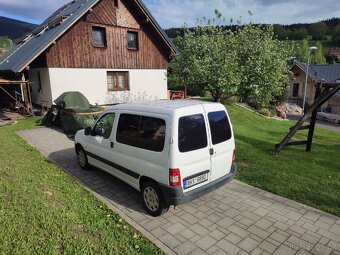 Peugeot partner 1.4 benzín - 2
