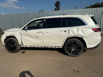 Mercedes GLS 580 4MATIC 2021 360kw 61TKM 7mist panorama poji - 2