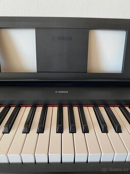 Klávesy YAMAHA Piaggero NP-12 - 2