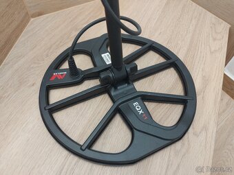 Zánovní Minelab Equinox 600 + příslušenství - 2