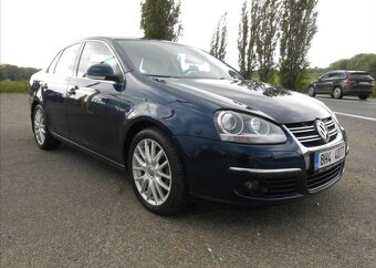 Volkswagen Jetta 2,0 TDI 103 kW CZ Serviska nafta - 2