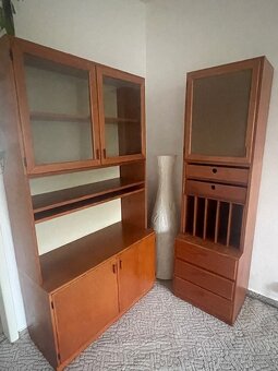 Obývací stěna a konferenční stolek - 2
