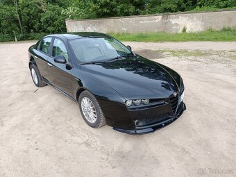 Alfa Romeo 159 - 2