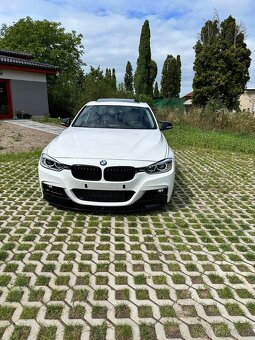 BMW F30 - 2