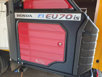 Honda FI EU 70 je benzínový generátor s přestavbou paliva, 7 - 2