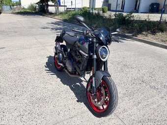 Prodám Ducati Monster 937 šedý - 2023 - 4.436 km - 2