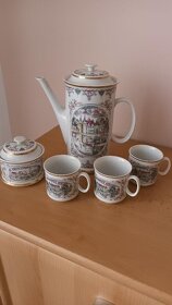 Starý karlovarský porcelán  značeno . Josefína Loučky - 2