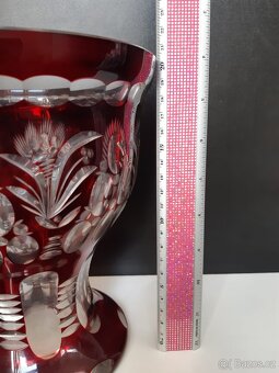 Váza rubínová - mooser - 2