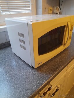 Mikrovlna trouba ECG M8017P 1300W - 2