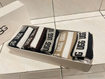 UGG ponožky v darčekovom balení - 2