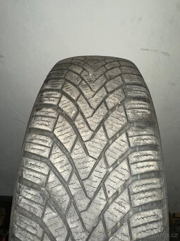 Zimní pneu 195/65/15 5x112 - 2