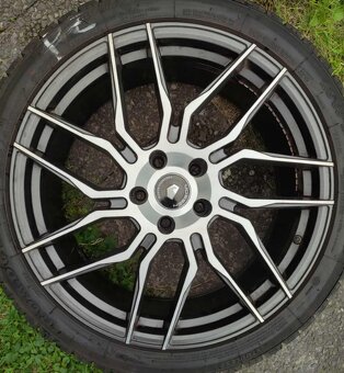 Elektrony Vossen 20x8.5J, 5x120 - 2