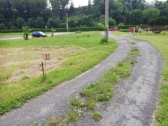 PRODÁM STAVEBNÍ POZEMEK - 2