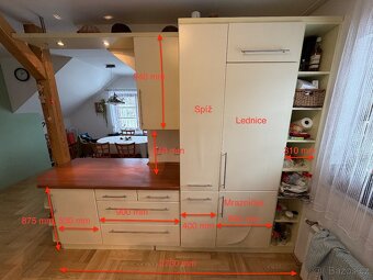 Kuchyňská linka se spotřebiči - 2