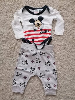 Sada dětského oblečení 50-56 - 2