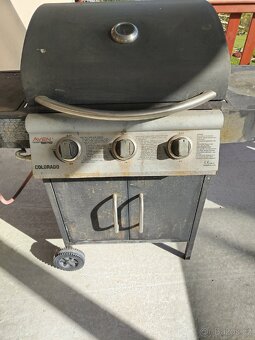 Plynový gril - 2