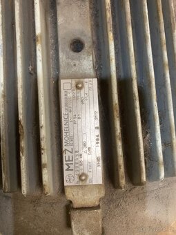 Elektromotor s čerpadlem - 2