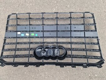 Maska AUDI A8 - 2