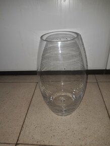 Skleněná váza - 2